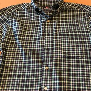 Men’s flannel button down